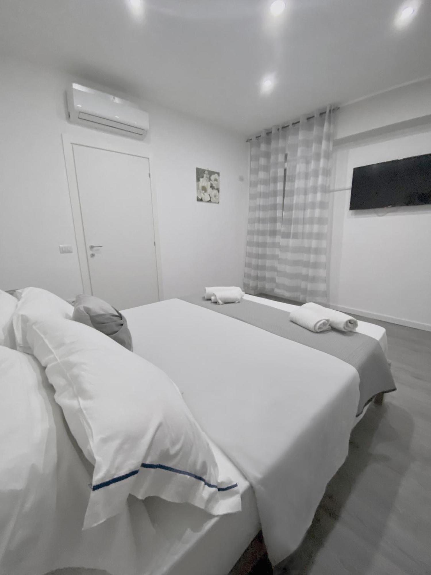 Capodichino Apartment 127 - 20 Naples Extérieur photo